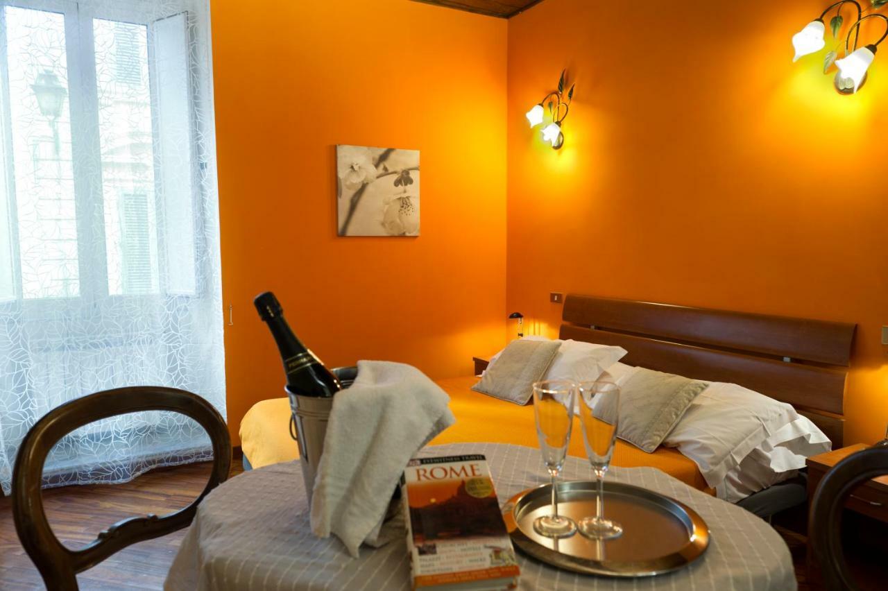 Gregoriana House - Appartamento Con Vista Su Roma Exterior photo